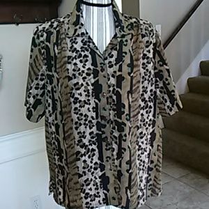Very Nice sx. 14/16 Petite blouse by "Don Kenny"
